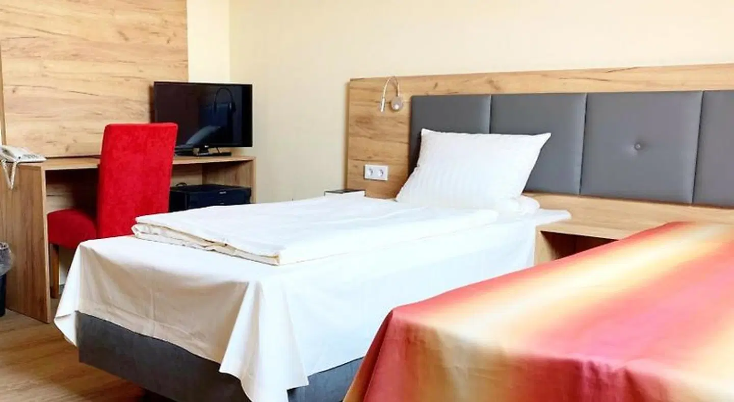 Turm-Hotel ROOM_EXAMPLE