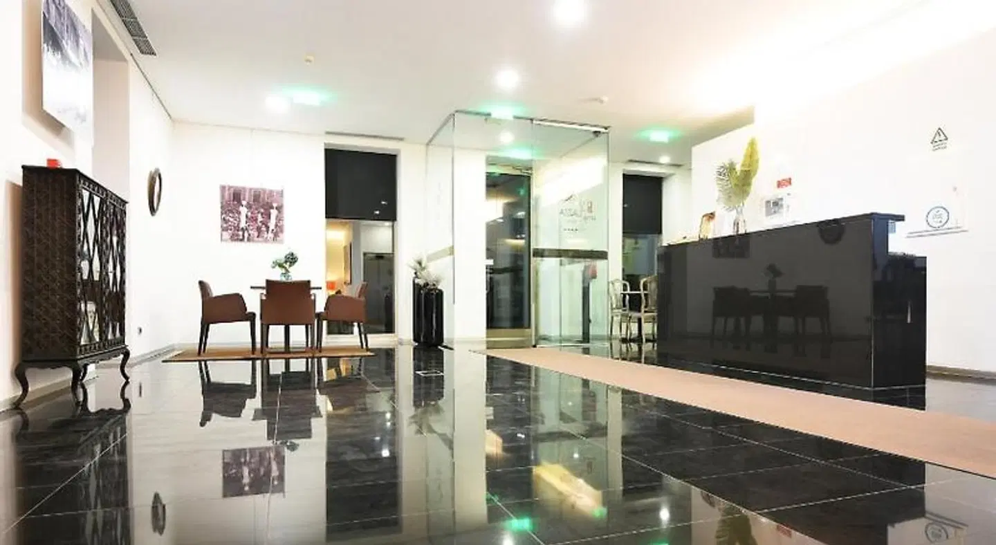 Lazza Hotel Hallenbad