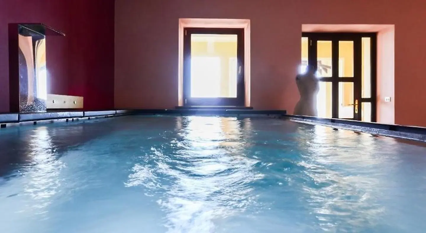 Cascina il Faggio Hallenbad