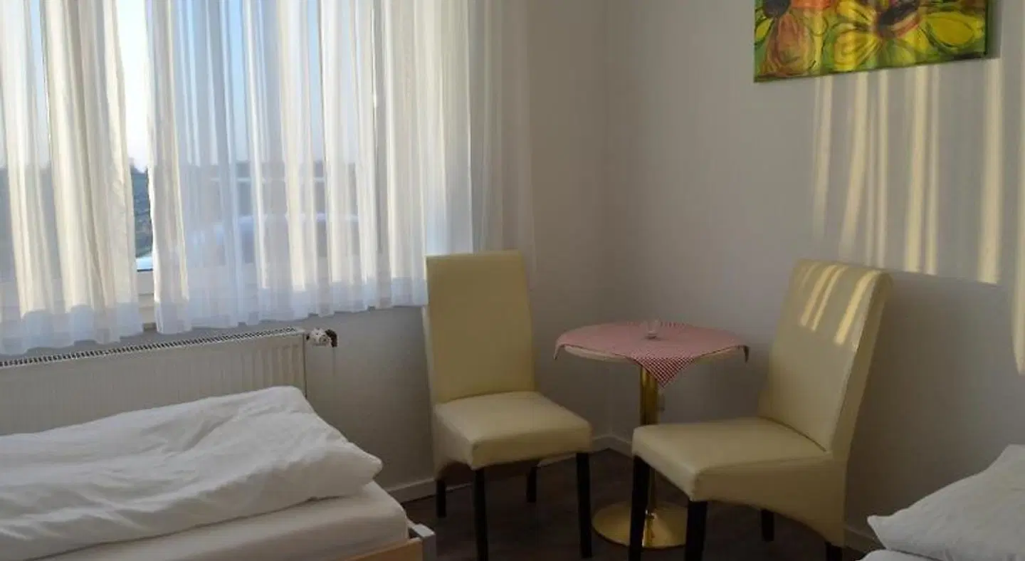 Alter Giebel ROOM_EXAMPLE