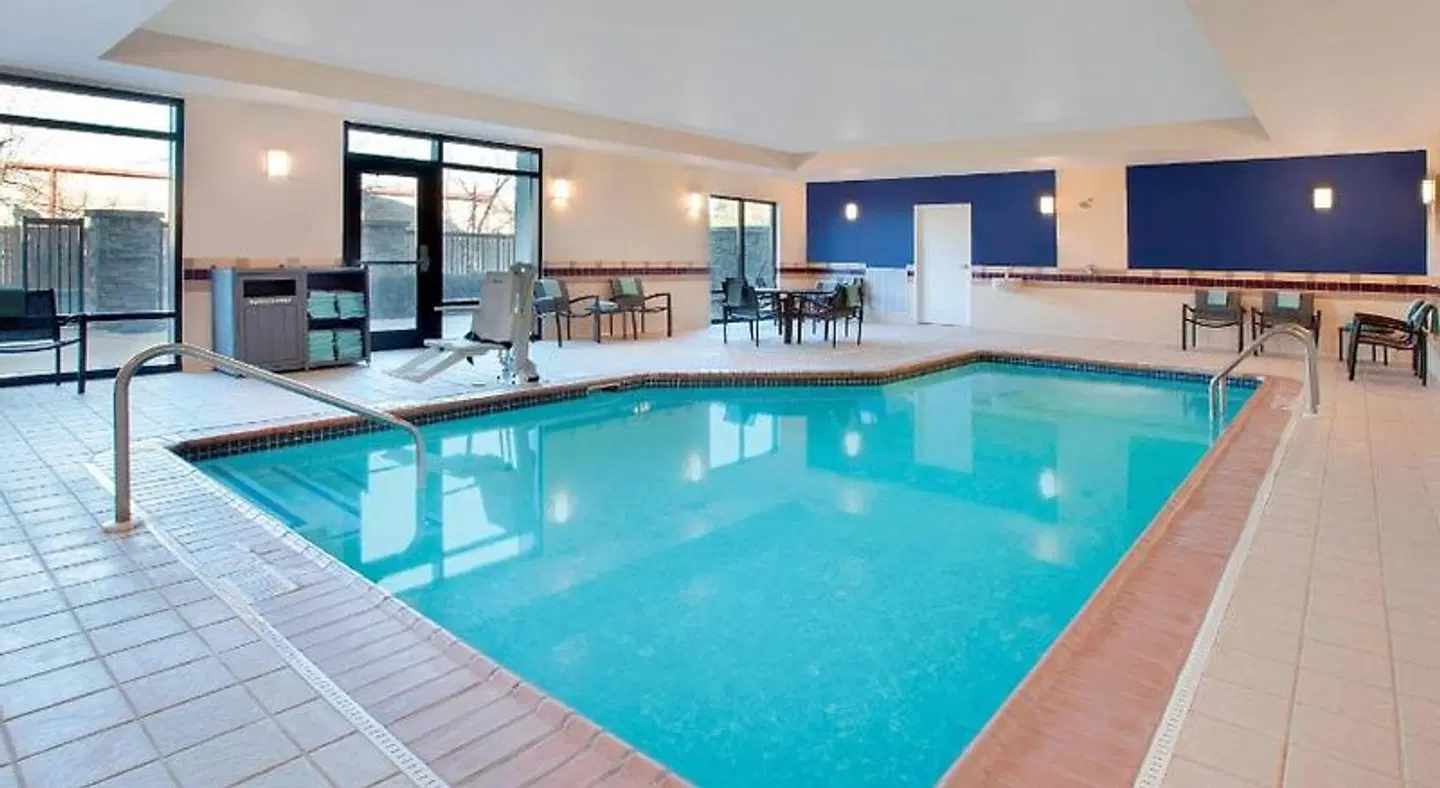 SpringHill Suites by Marriott Indianapolis Fishers Hallenbad