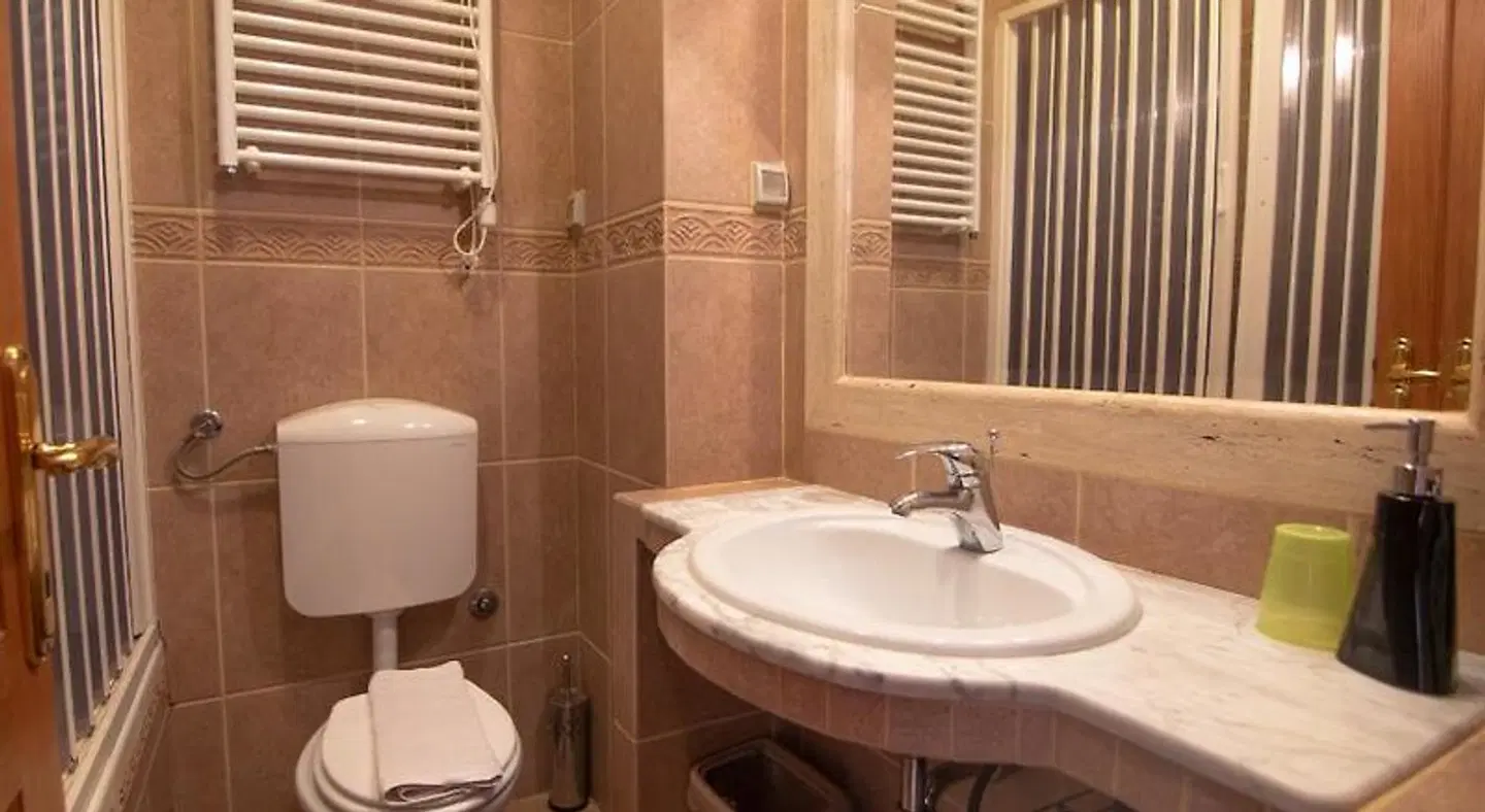 Apartments Levantin Badezimmer