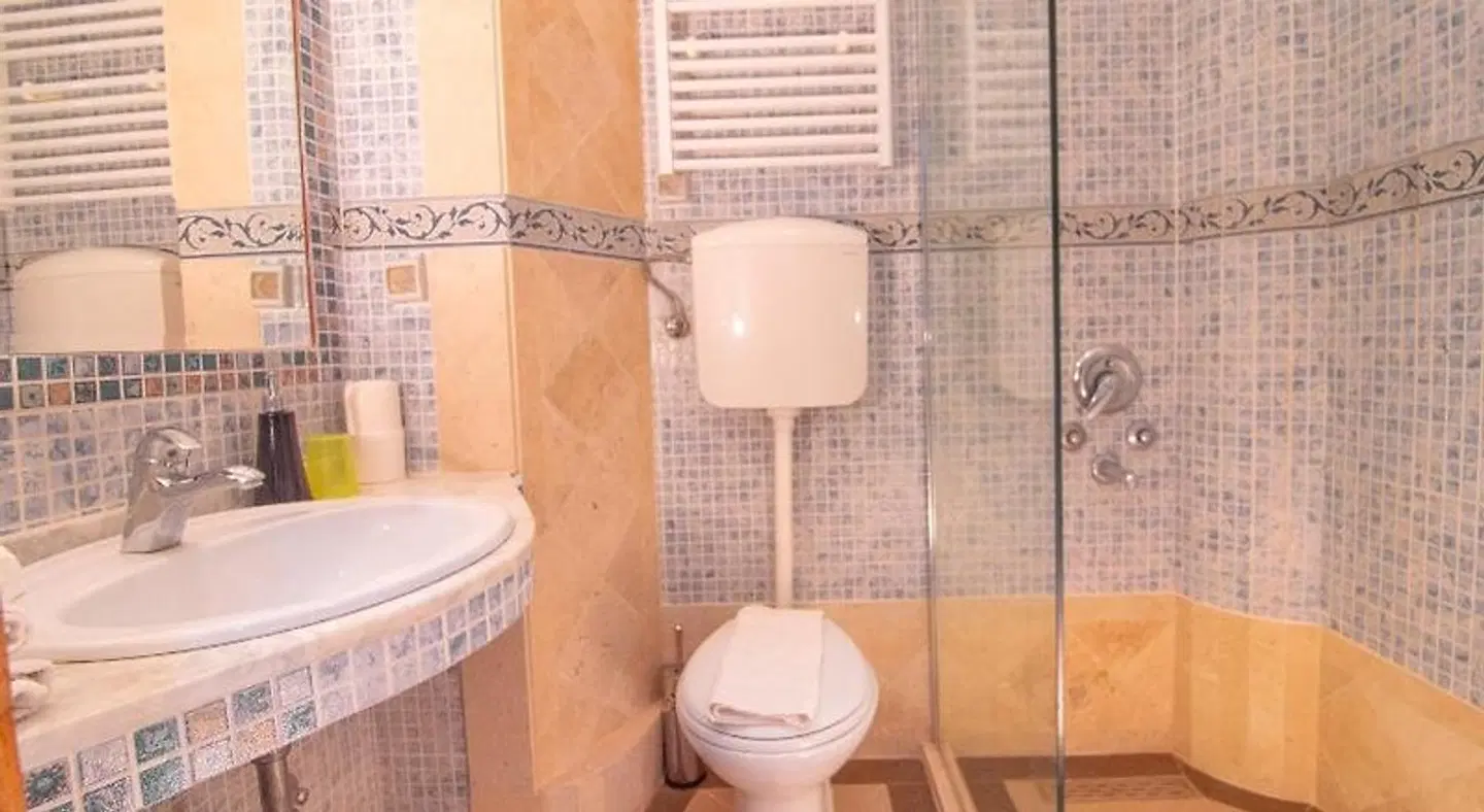 Apartments Levantin Badezimmer