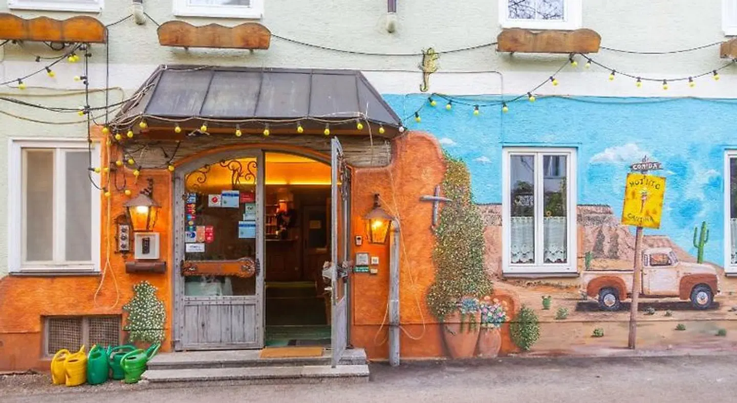 Sandwirt EXTERIOR