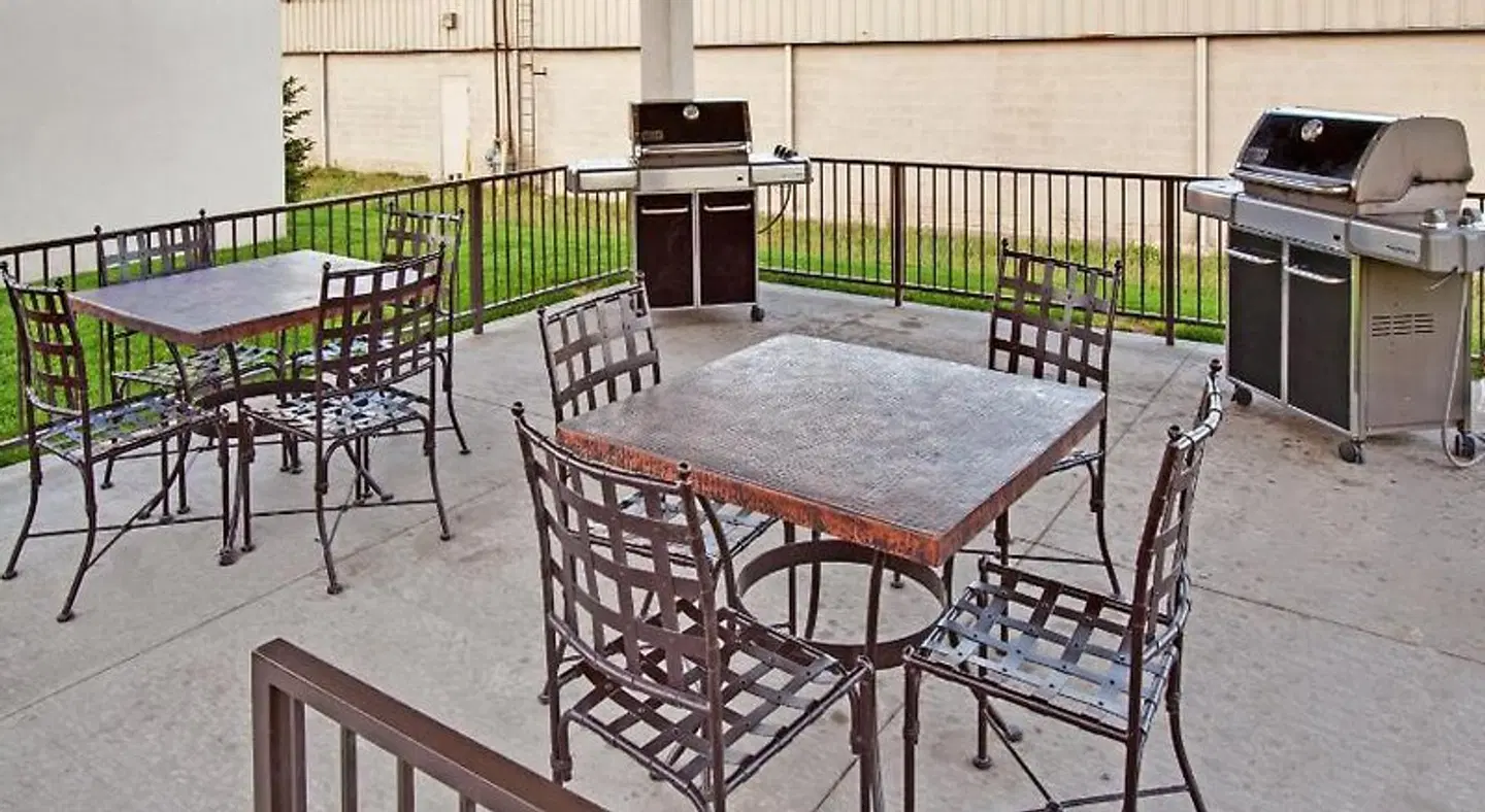Candlewood Suites Williston by IHG ROOM_EXAMPLE