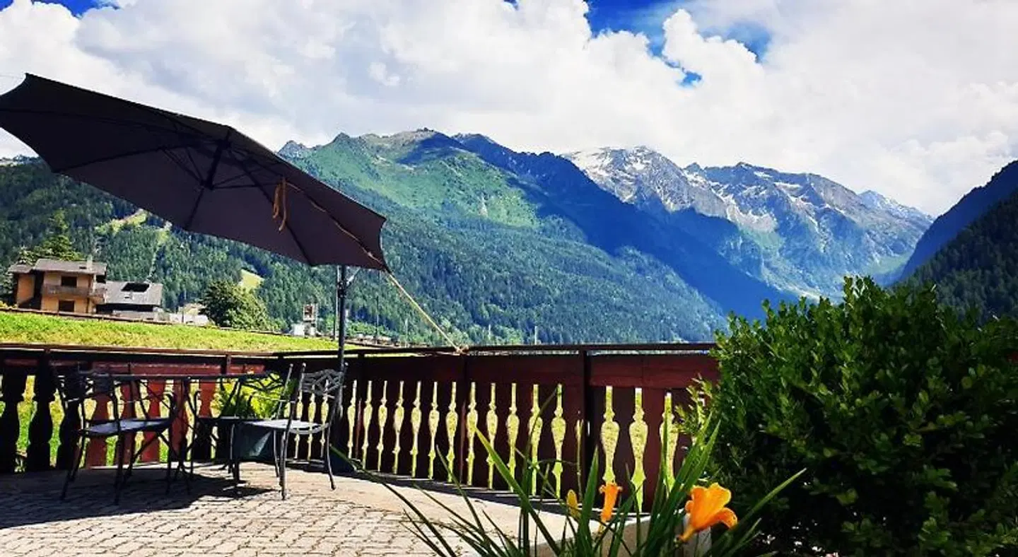 Veduta dell'Adamello Terrasse