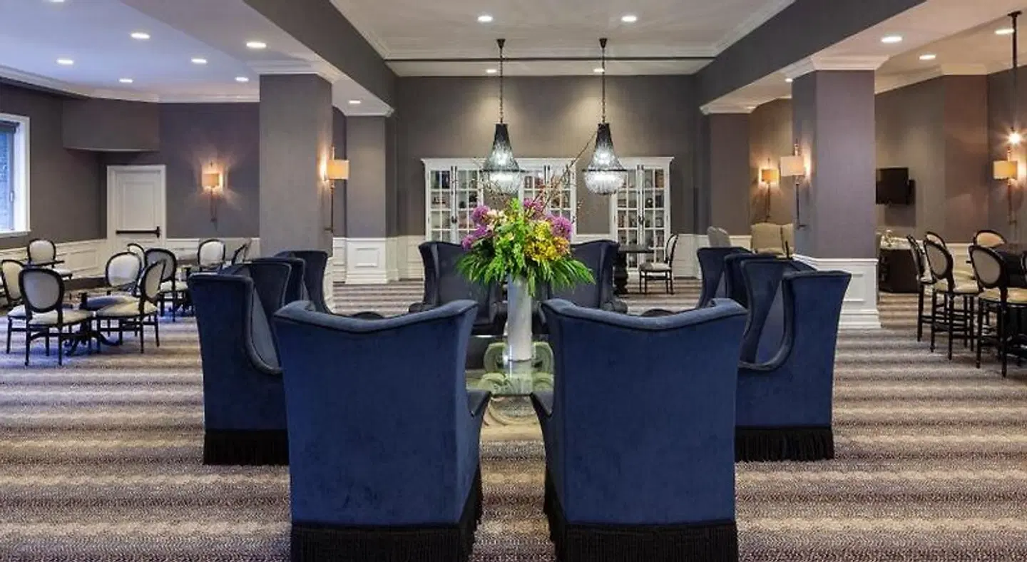 The Manhattan Club LOUNGE_LOBBY