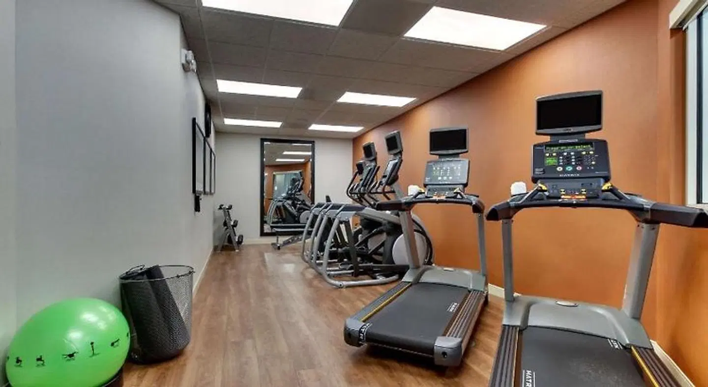 Drury Inn & Suites Knoxville West SPORTS_AND_LEISURE