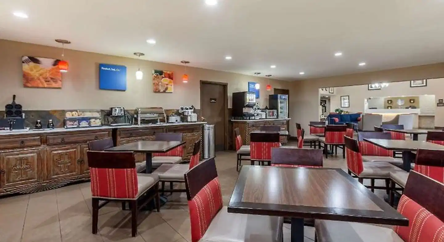 Comfort Inn Santa Fe Bar