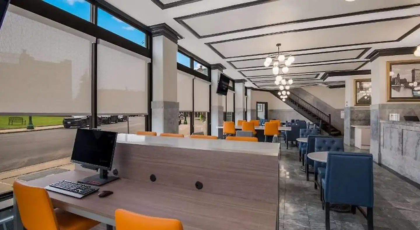 Best Western Syracuse Downtown Hotel And Suites Lobby