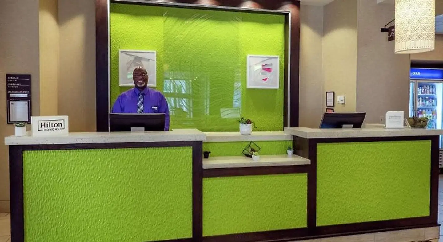 Hilton Garden Inn Buffalo Downtown LOUNGE_LOBBY