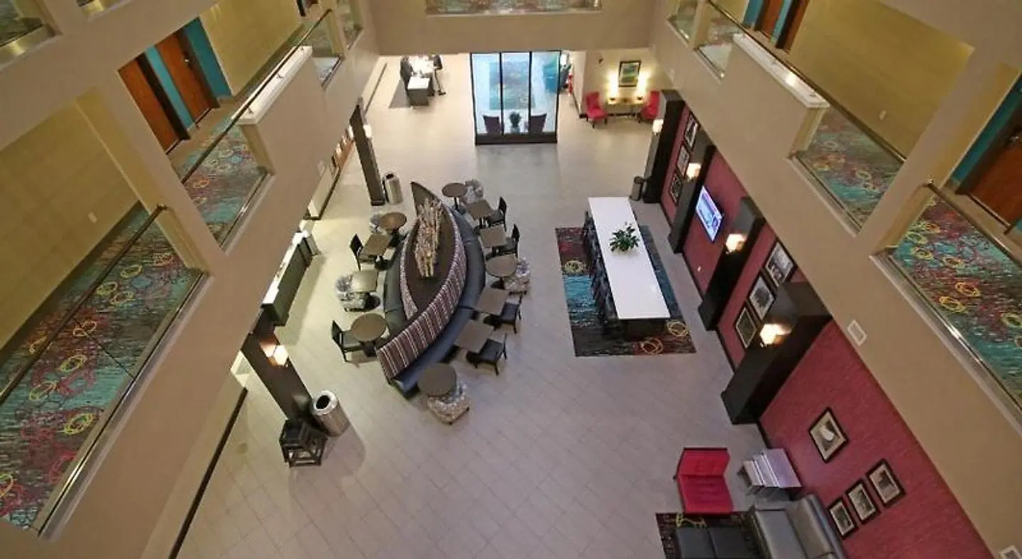 Holiday Inn Express & Suites Charlotte North by IHG SPORTS_AND_LEISURE