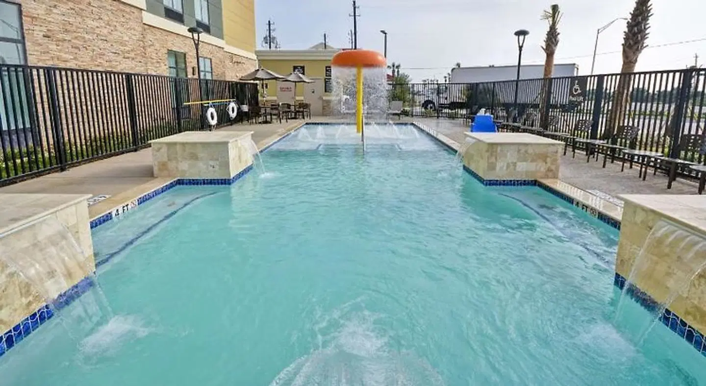 Homewood Suites by Hilton Galveston, TX OUTDOOR_POOL
