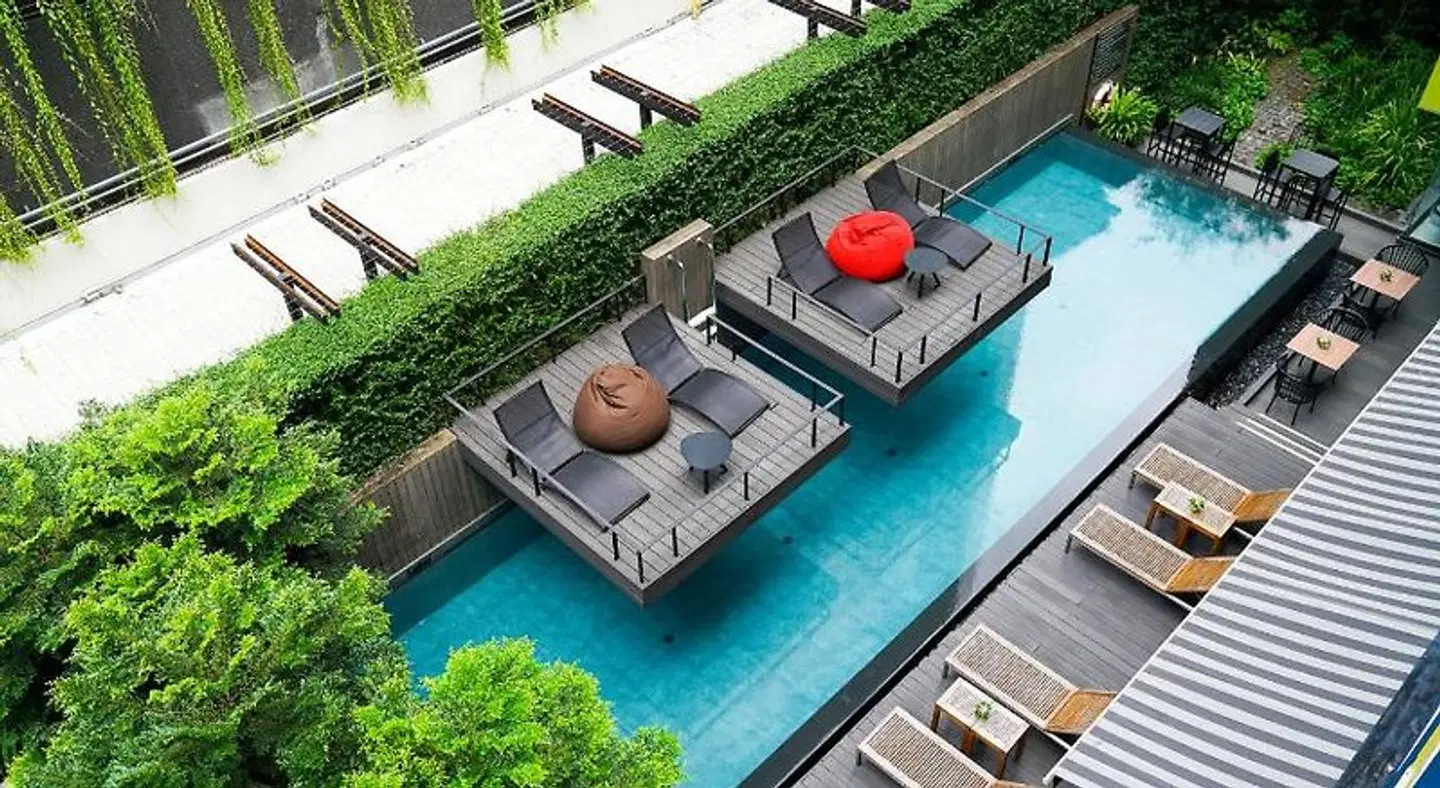 LIT Bangkok Residence OUTDOOR_POOL