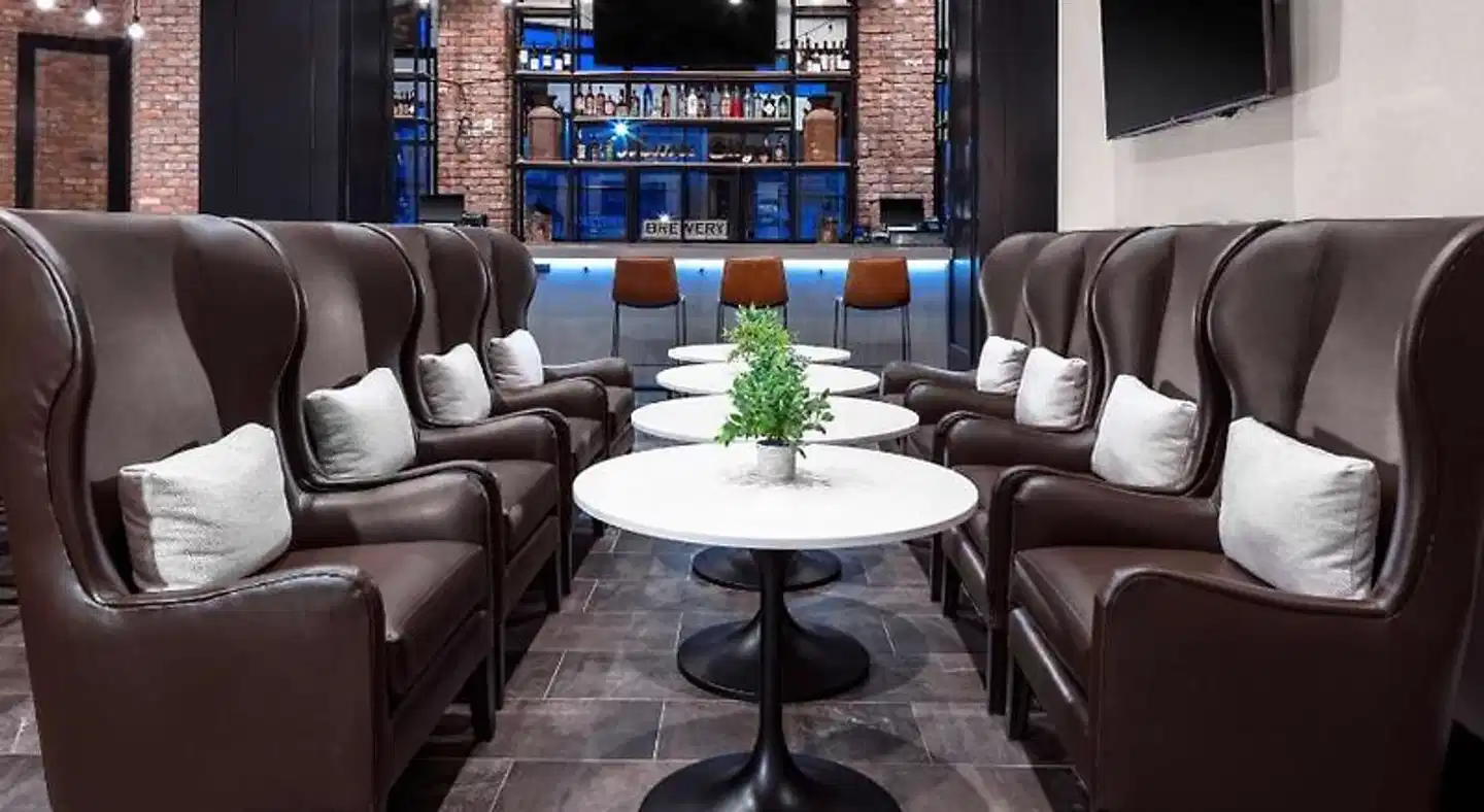 Hyatt House Nashville Downtown Sobro Bar