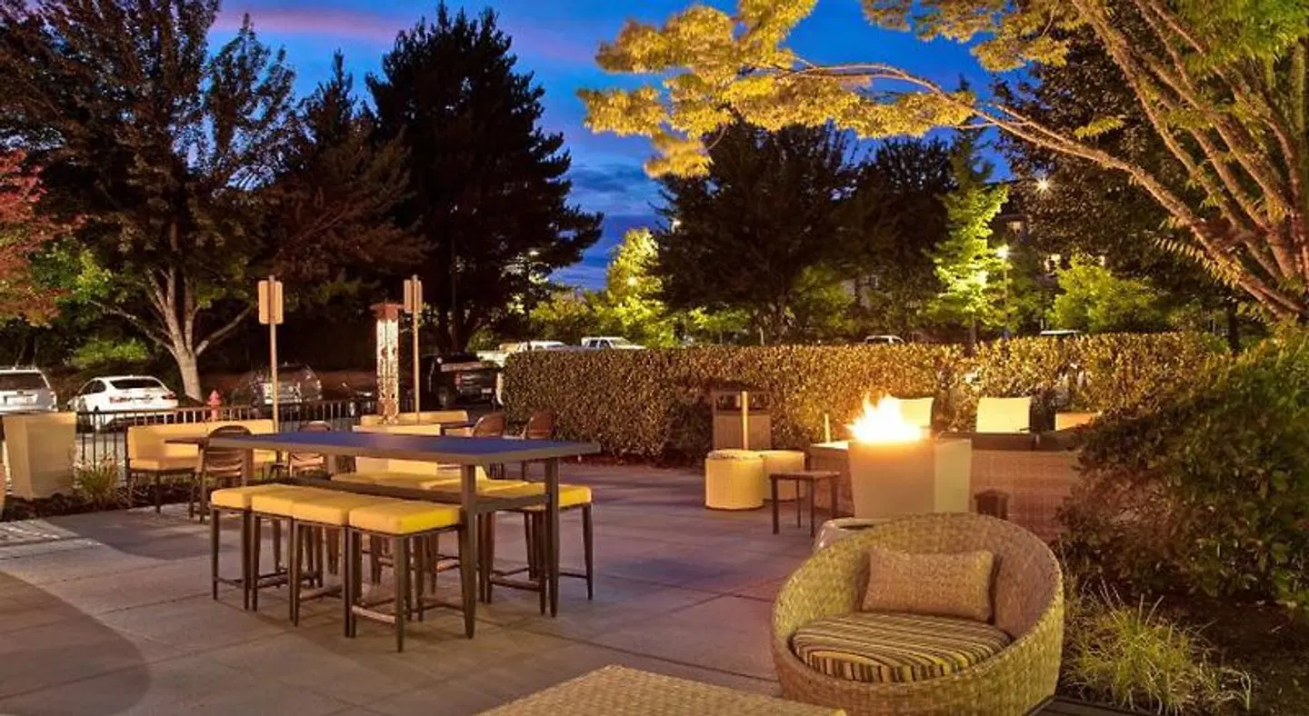 Hilton Garden Inn Portland/Beaverton Terrasse