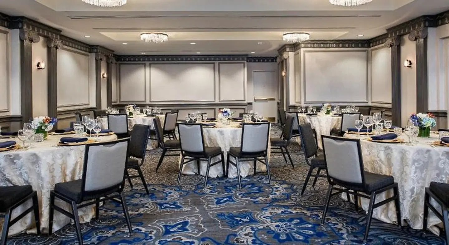 Phoenix Park Hotel Restaurant