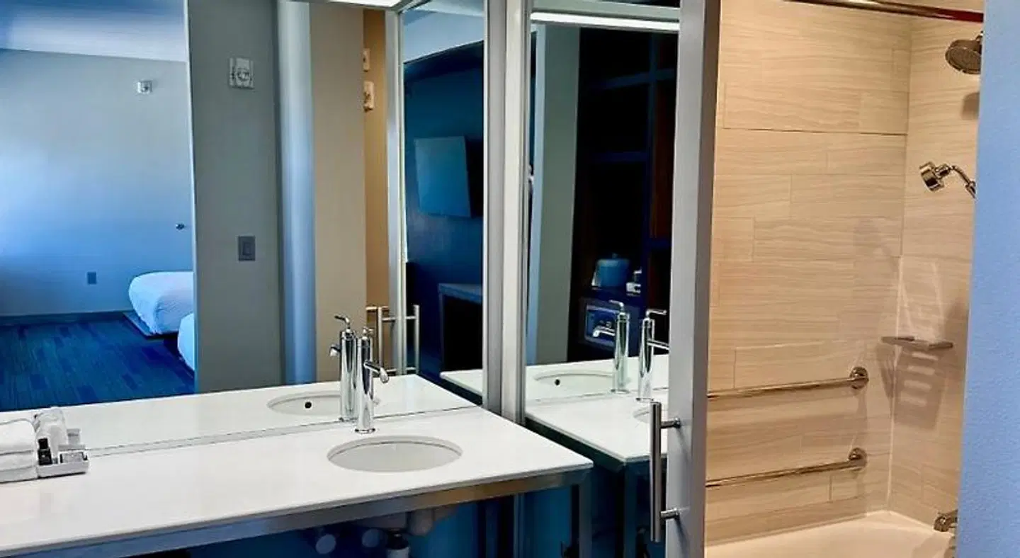 Aloft Austin Northwest Badezimmer