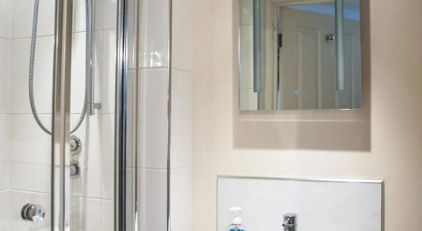 Arlana Guest House ROOM_EXAMPLE