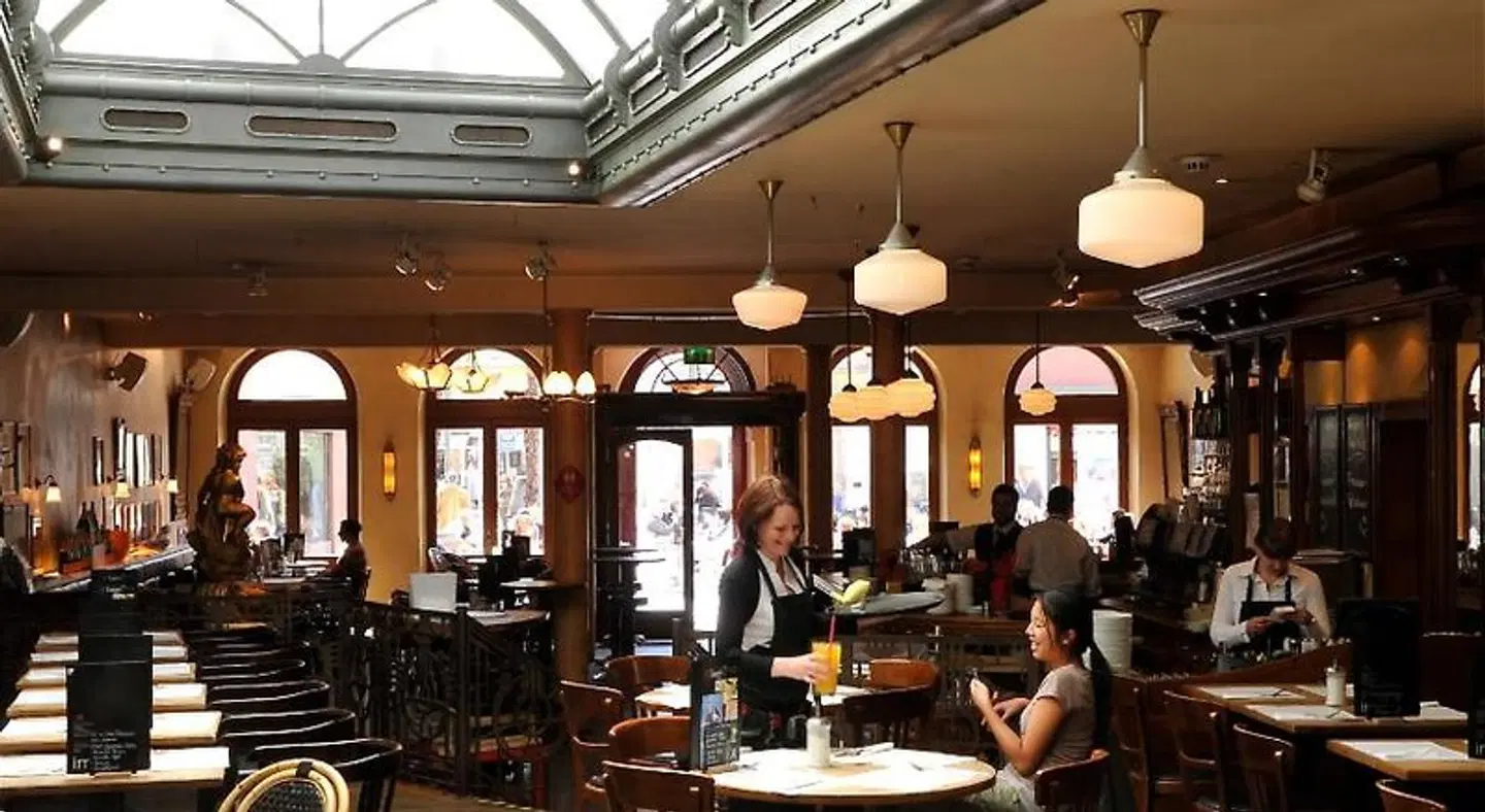 Maximilian Restaurant
