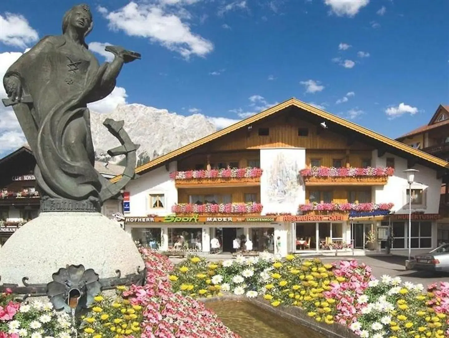 Hubertushof EXTERIOR