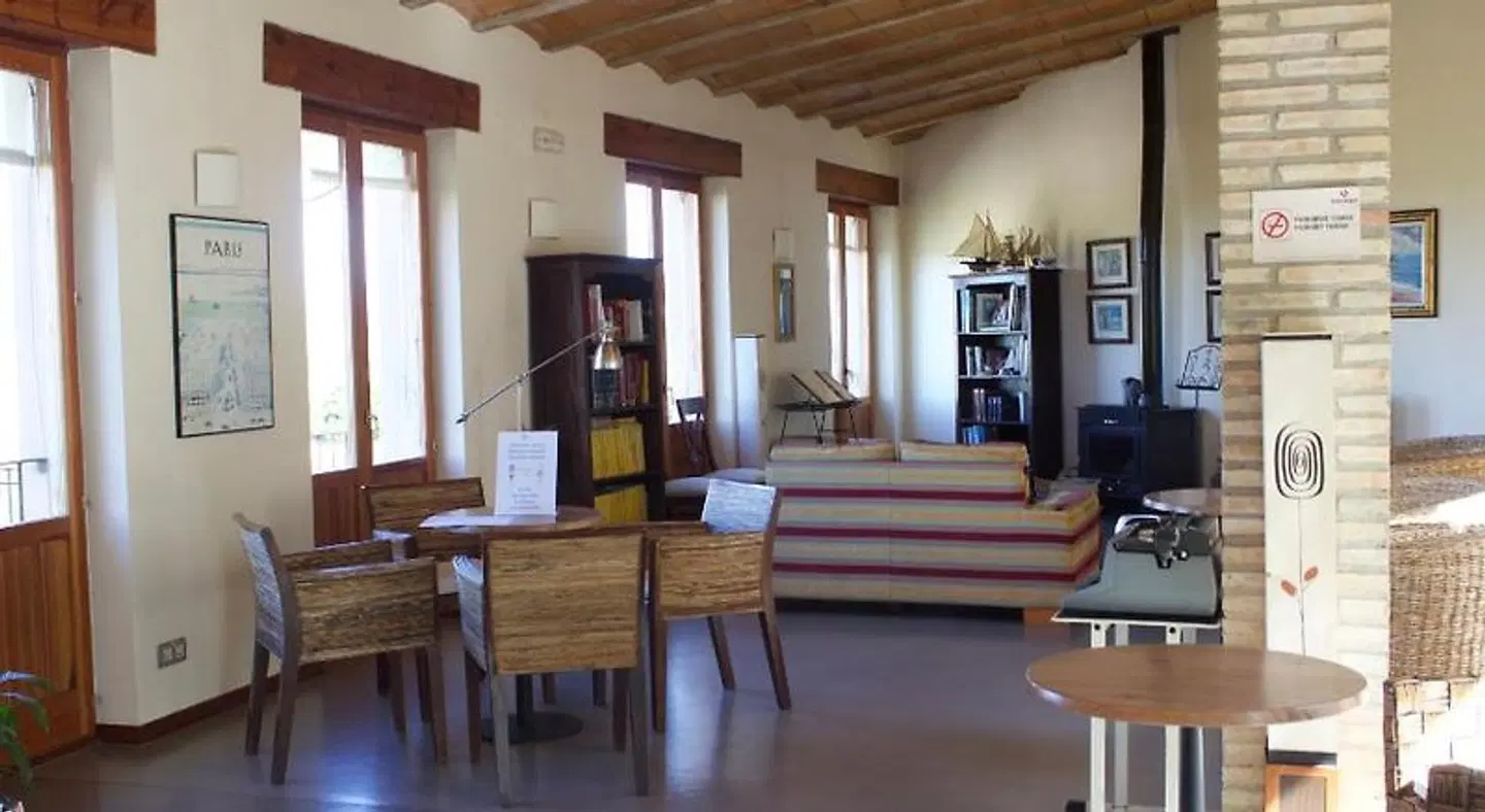 Muralleta LOUNGE_LOBBY