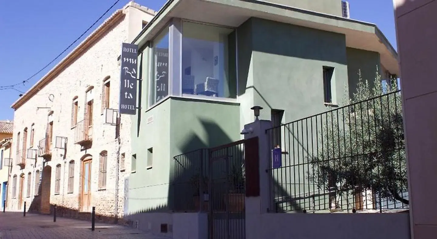 Muralleta EXTERIOR