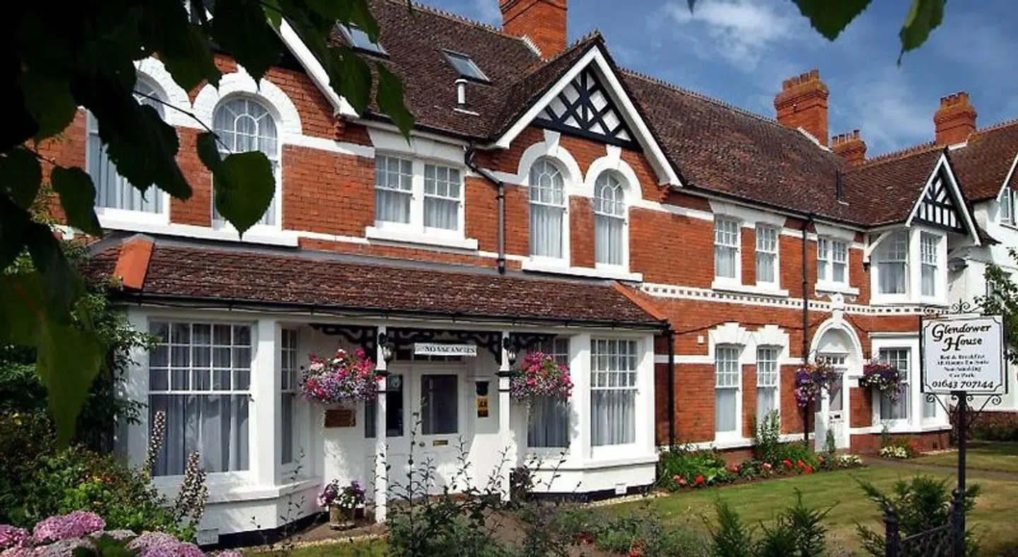 Glendower House - B&B EXTERIOR