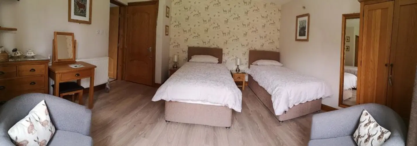 White Cottage B&B ROOM_EXAMPLE