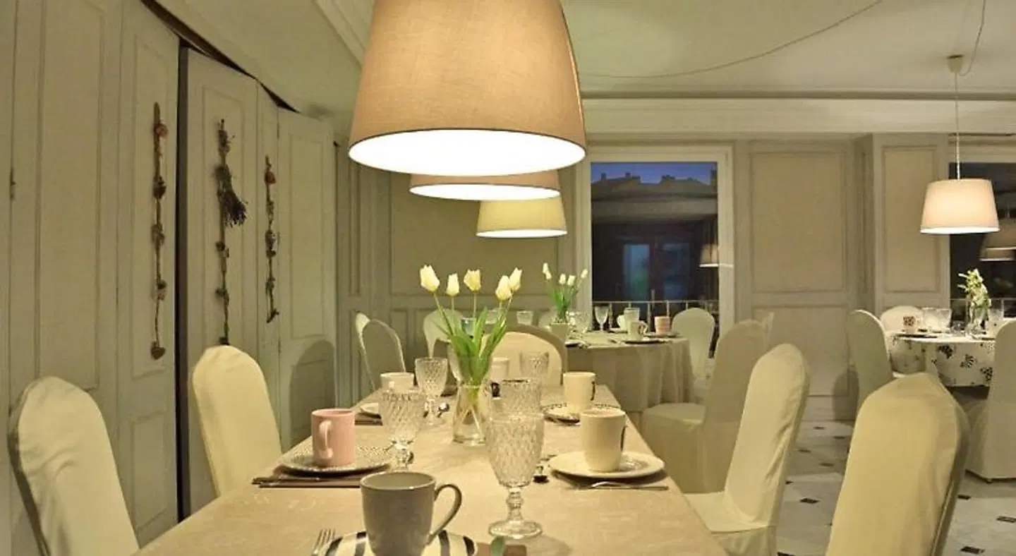 Ares Hotel Restaurant