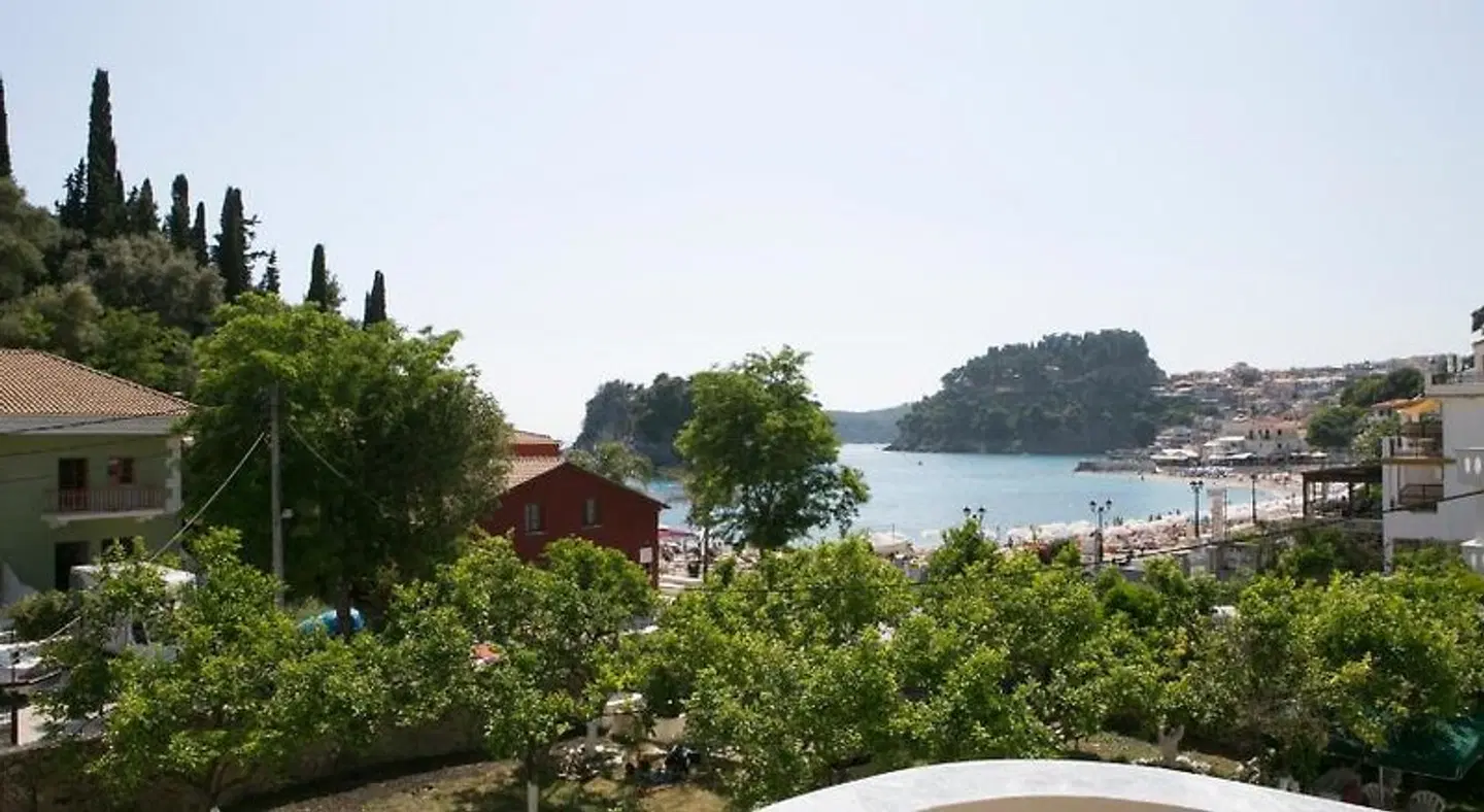 Lina's Apartments EXTERIOR