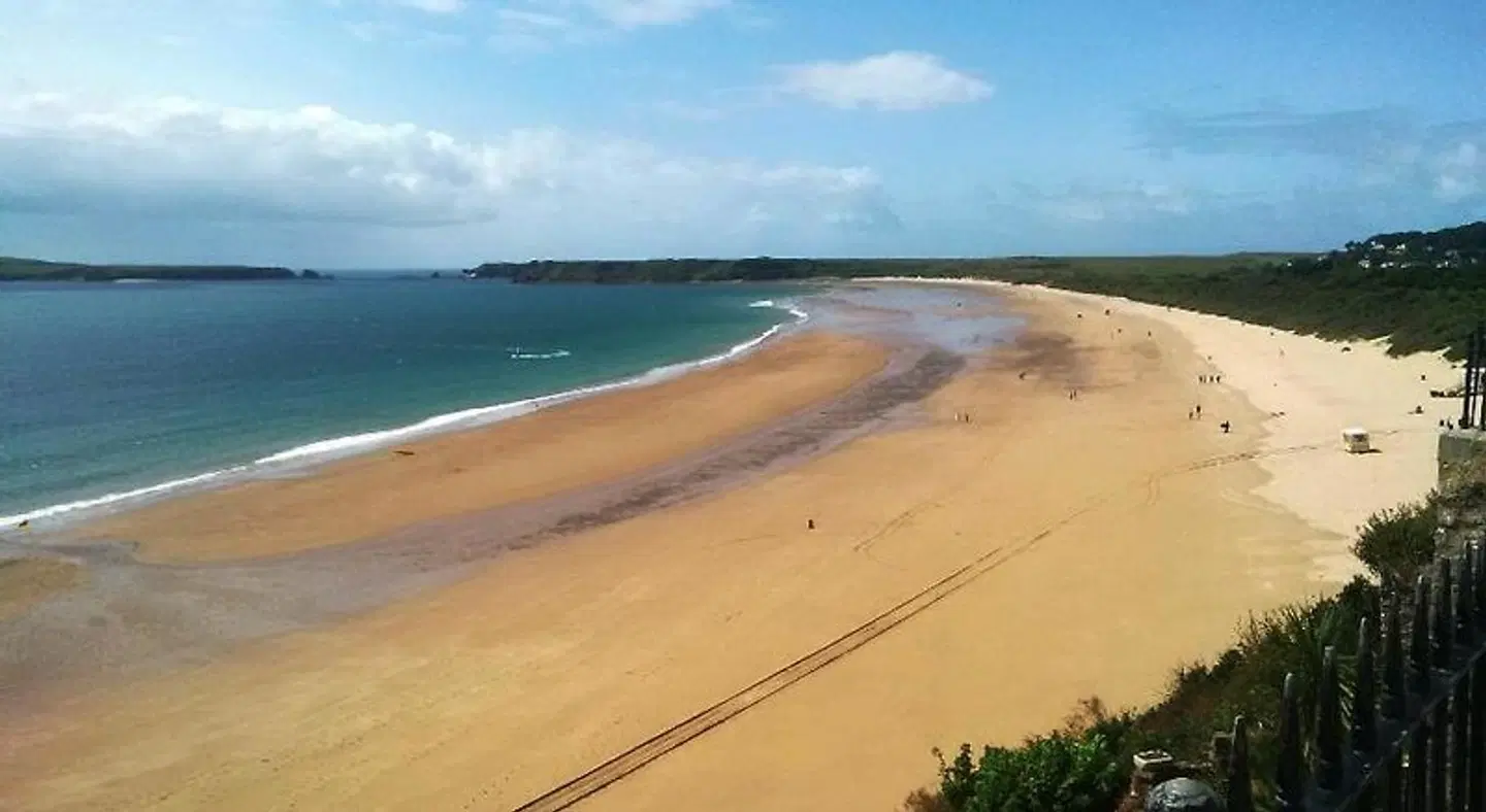 Glenholme Apartments Strand