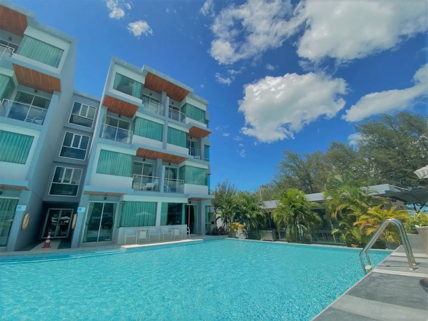 Bay Window @ Sea Hotel OUTDOOR_POOL