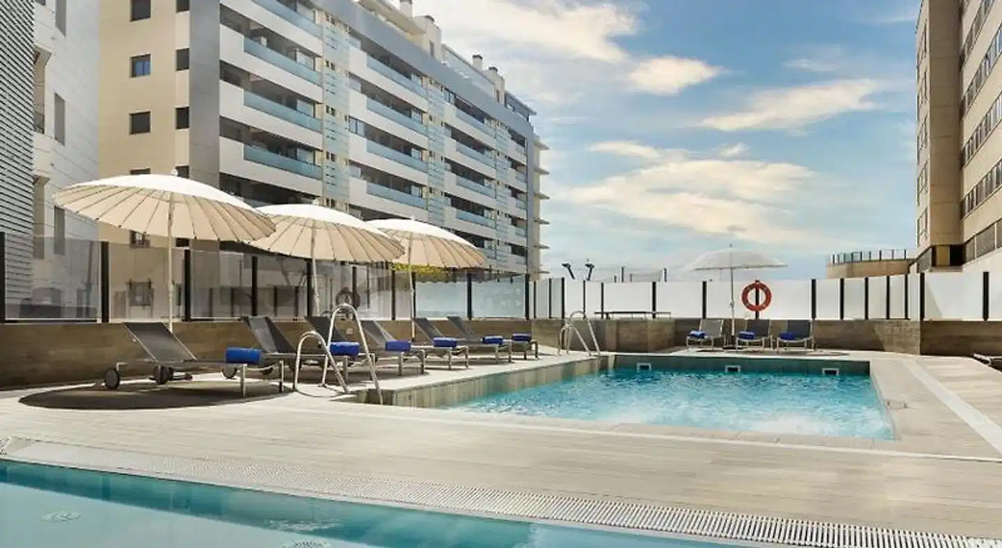 Gran Hotel Luna de Granada Pool