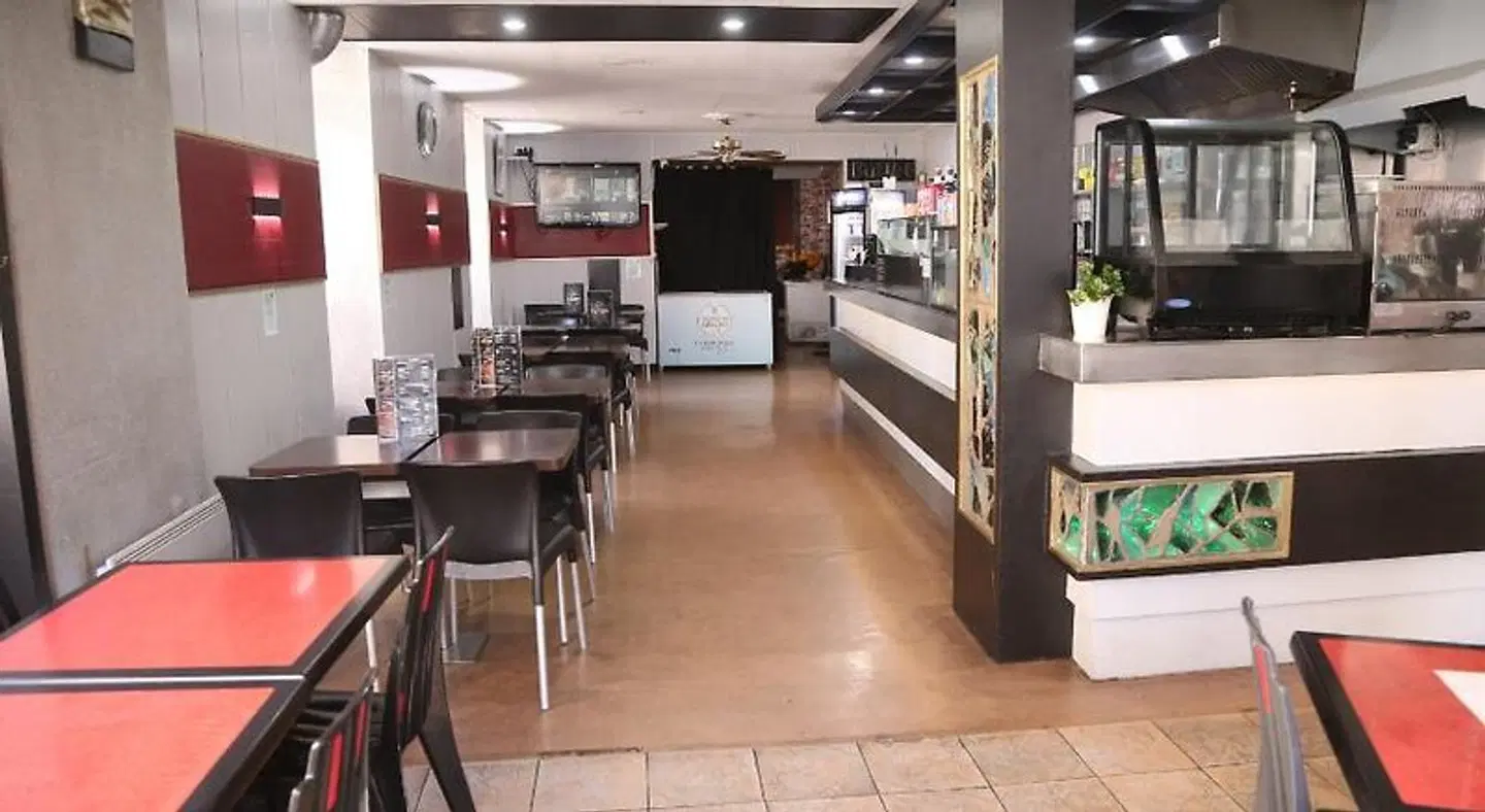 Hôtel Le Parisien Bar