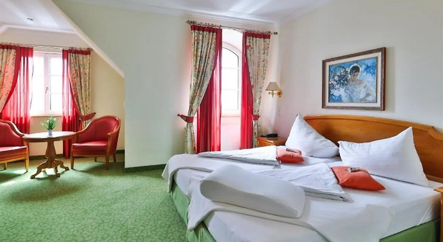 Dr. Petershofer ROOM_EXAMPLE