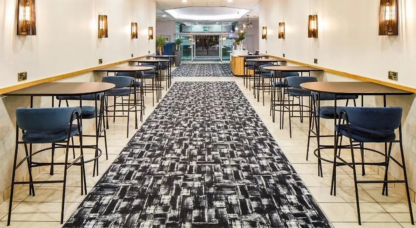 Mercure Manchester Piccadilly Hotel Bar