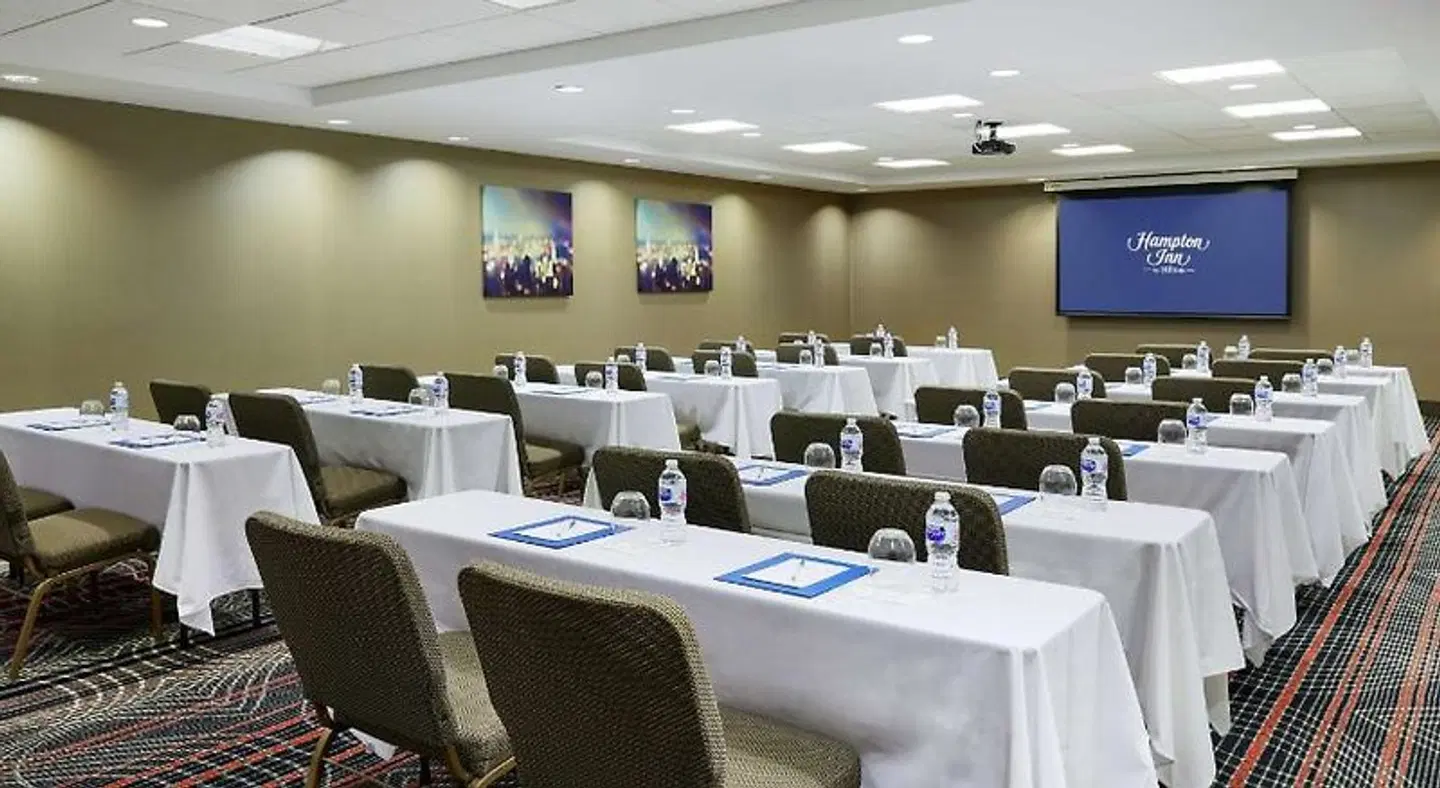 Hampton Inn & Suites Chicago/Mt. Prospect Konferenz