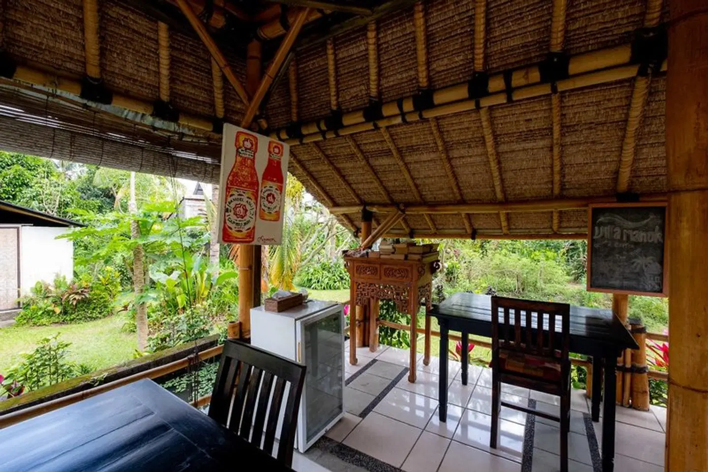 Villa Manuk Terrasse