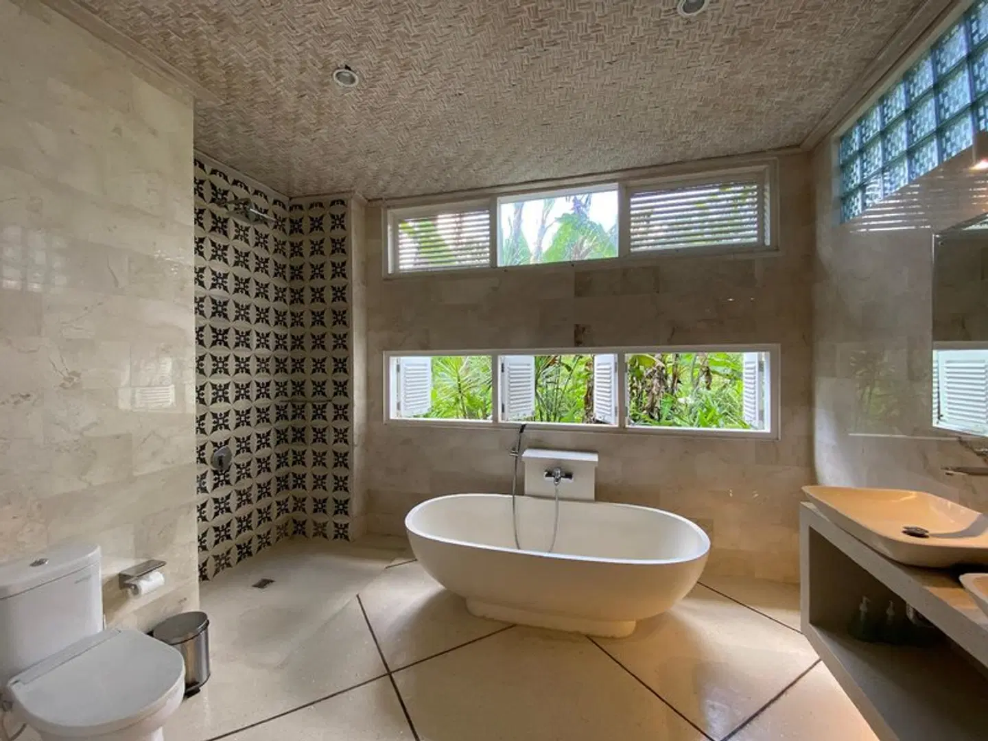 Sawah Indah Villa Badezimmer