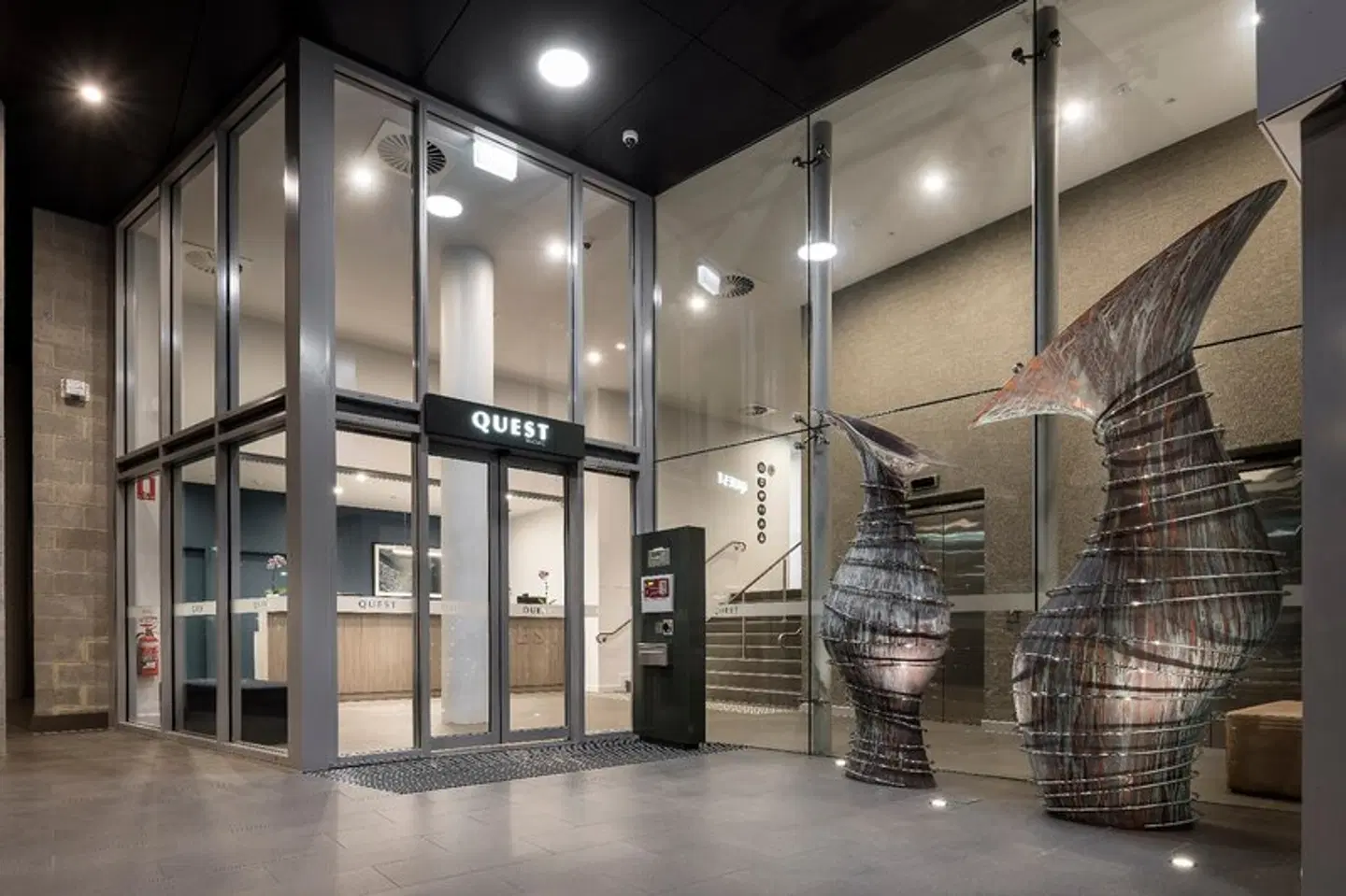 Quest Midland LOUNGE_LOBBY