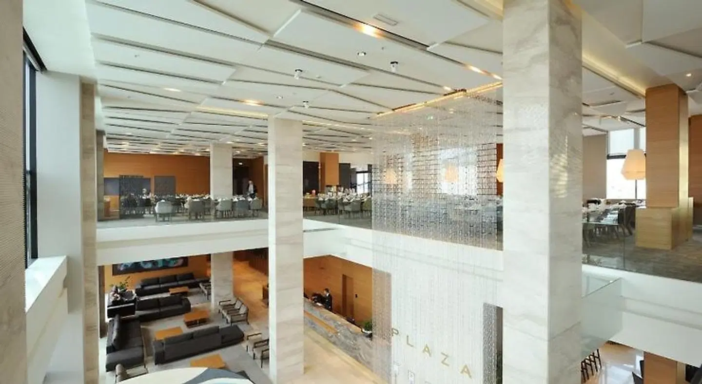 Radisson Blu Plaza Hotel, Ljubljana Bar