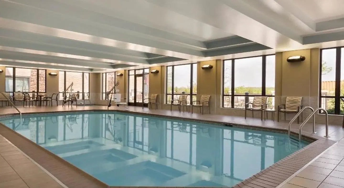 Holiday Inn Chicago Northwest - Schaumburg by IHG Hallenbad