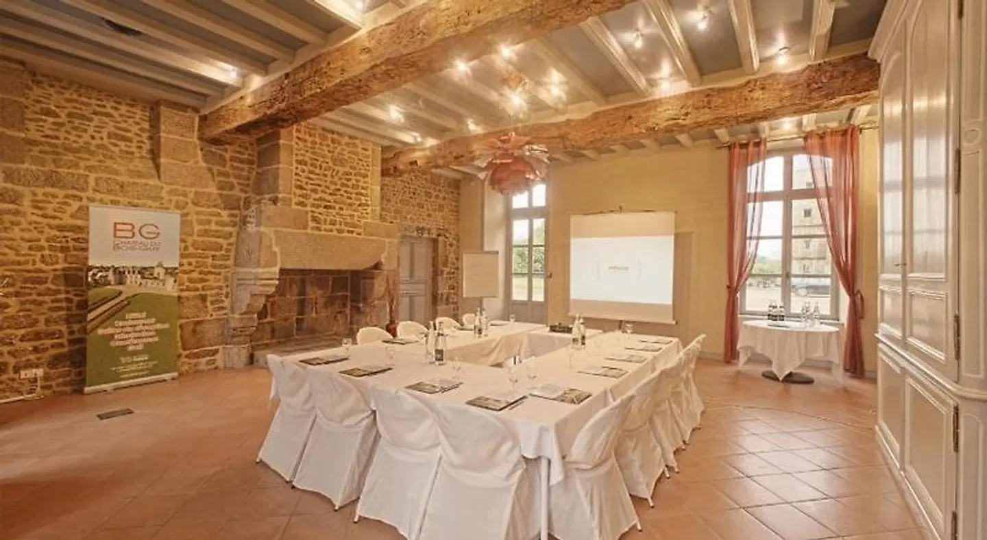 Chateau Du Bois Guy Konferenz