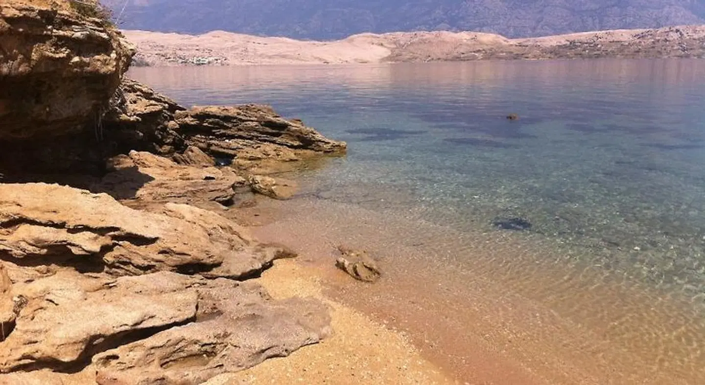 Bara Bay Strand