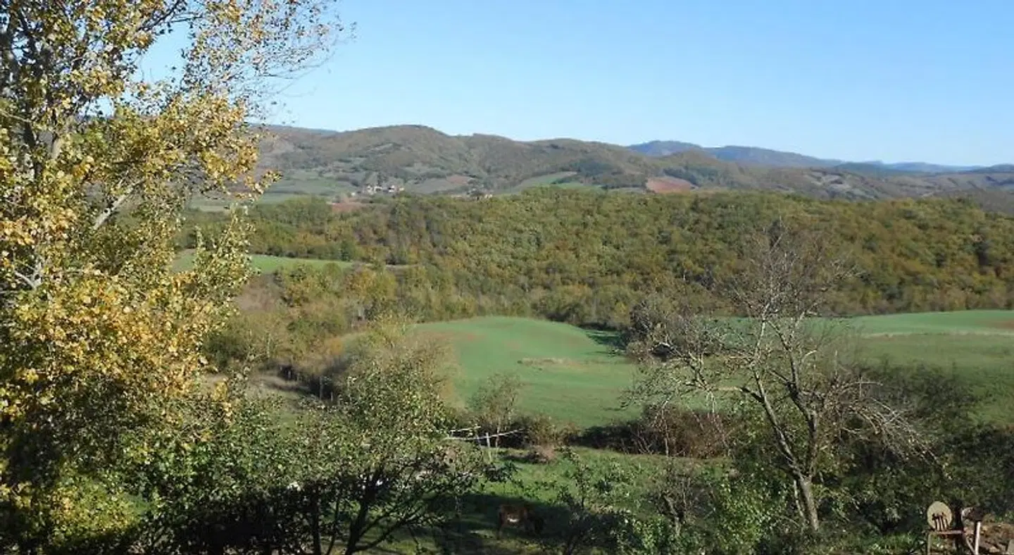 Chambre d'Hôtes et Gîte des Monts LANDSCAPE