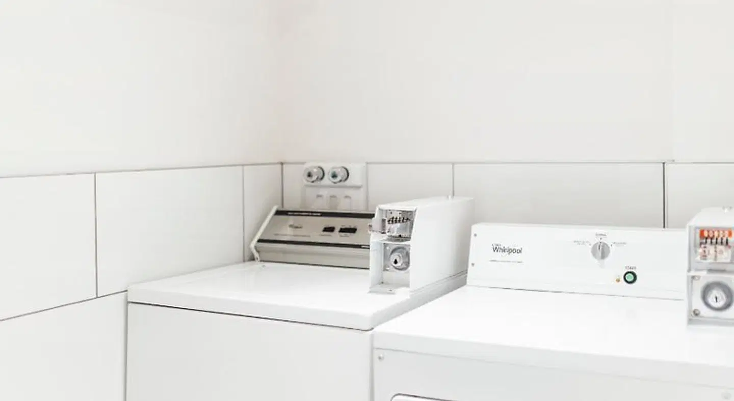 Auberge Alt Hostel Modellaufnahme