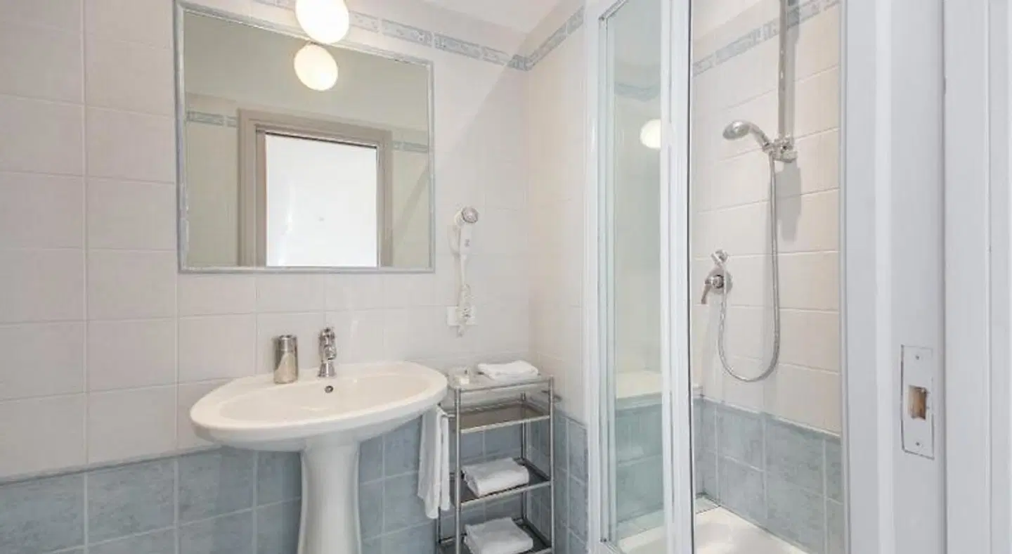 Biancorèroma B&B Badezimmer