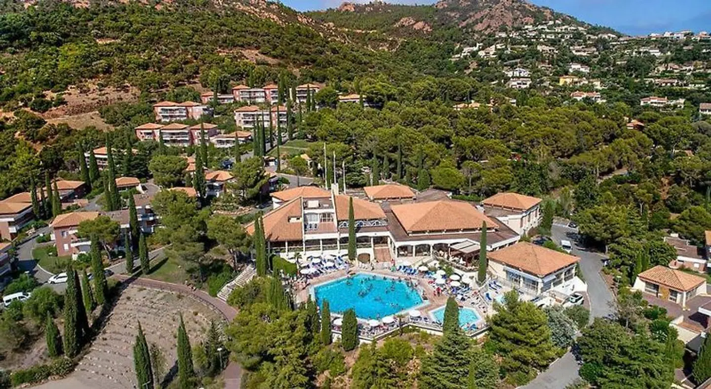Les Mas de L'Esterel EXTERIOR