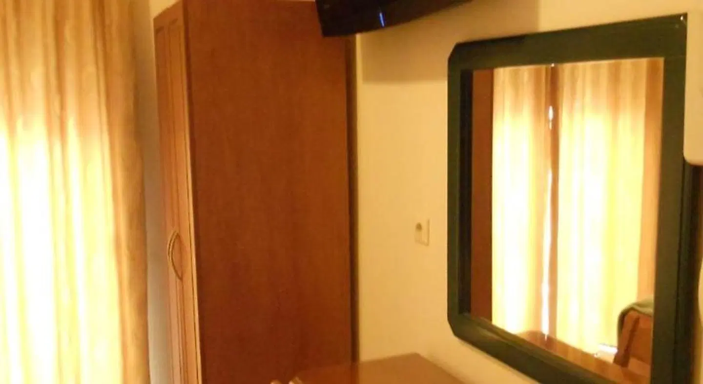 Admitos HEALTH_BEAUTY